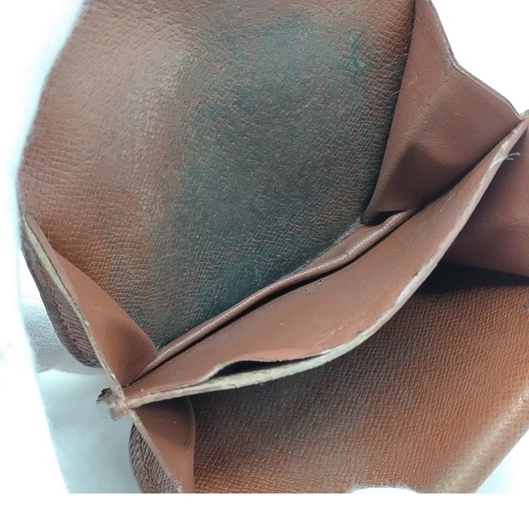 💎⭐️ Auth Louis Vuitton Wallet & Coin Monogram. ⭐️💎 - Picture 8 of 9